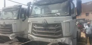 Direct Brand New Howo Tractor Head