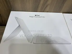 iPad 10th Gen Magic Keyboard