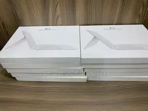 iPad 10th Gen Magic Keyboard
