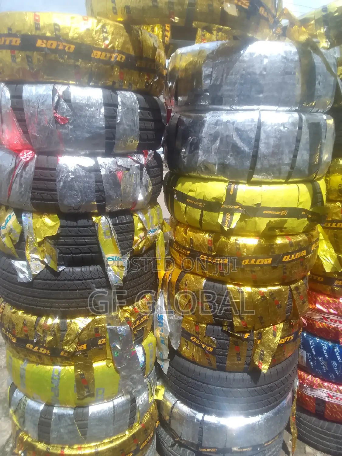 Sonar Tires
