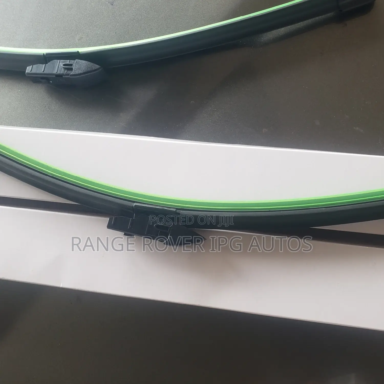 Range Rover Windshield Wiper