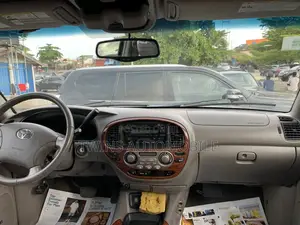 Toyota Sequoia 2007 Blue