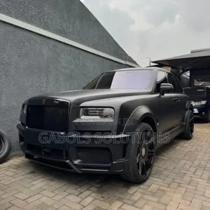 Rolls-Royce Cullinan Base 2019 Black
