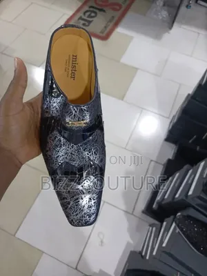 Original Italian Mister Half Shoes Available in Store