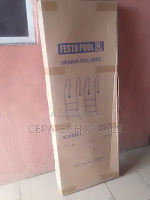 Swimming Pool 4 Step Ladder
