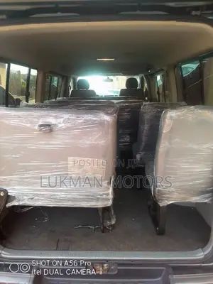 Toyota HiAce 2012 Blue