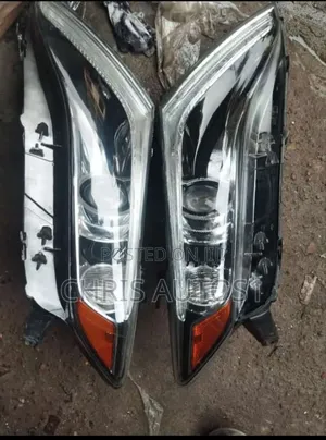 Venza 2015 Yahoo Full Light Available