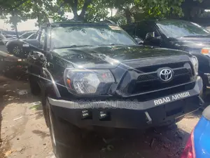Toyota Tacoma 2014 Black