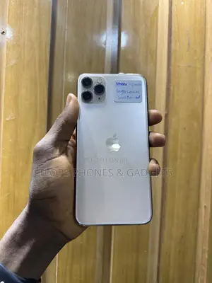 Apple iPhone 11 Pro Max 64 GB Gold