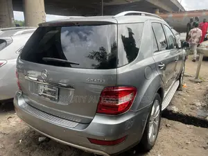 Mercedes-Benz M Class 2012 Gray