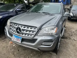 Mercedes-Benz M Class 2012 Gray