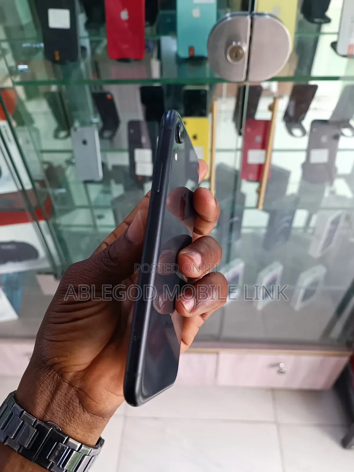 Apple iPhone XR 64 GB Black