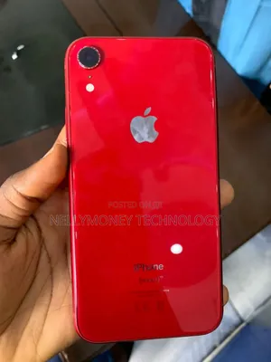 Apple iPhone XR 64 GB Red