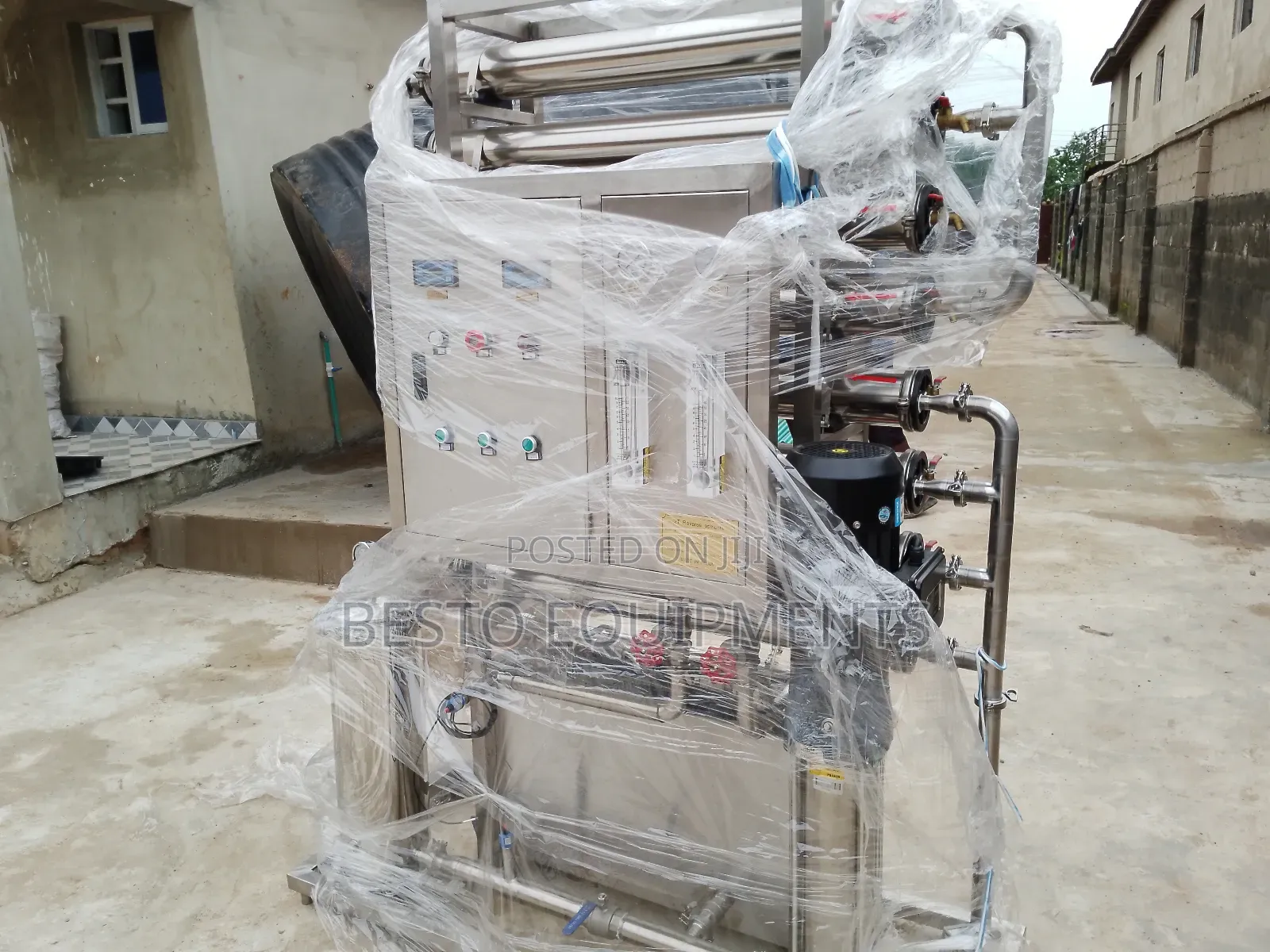 Complete Bottle Water Setup Table Water Production Machines