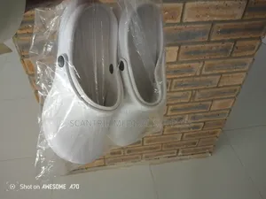 Comfortable Waterproof Clog