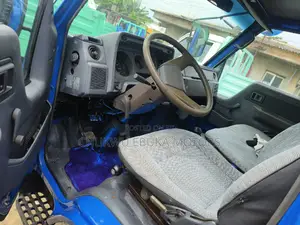 Toyota Dyna 200