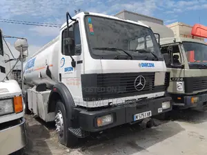Mercedes-Benz 2008 White