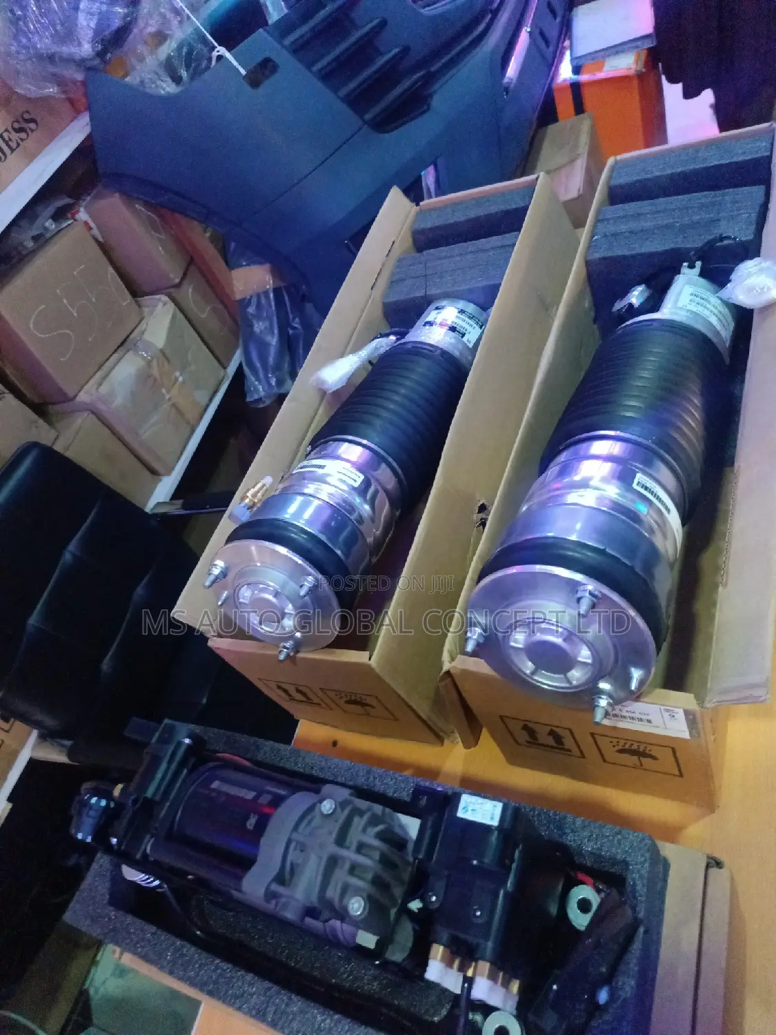 Rolls Royce Wraith Front Shock and Pump