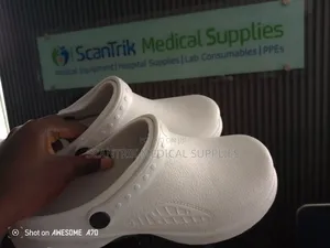 Comfortable Nurse Shoe