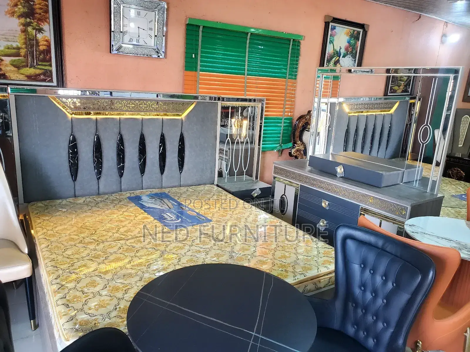 Quality Bed Set Without Wardrobe