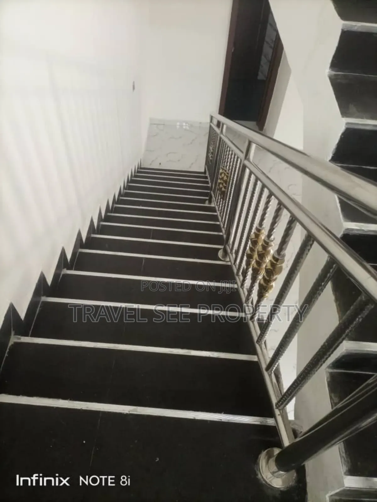 Furnished 3bdrm Mansion in Beechwood Estate, Bogije for rent