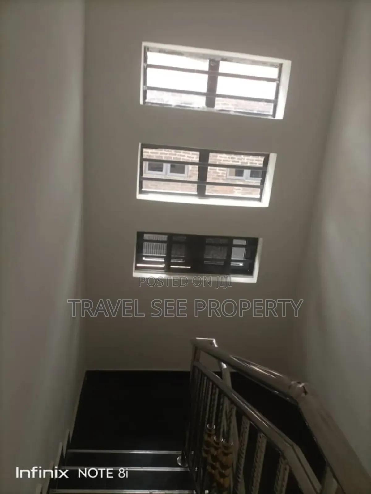 Furnished 3bdrm Mansion in Beechwood Estate, Bogije for rent