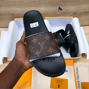 High Quality Louis Vuitton Waterfront Mule Black Official