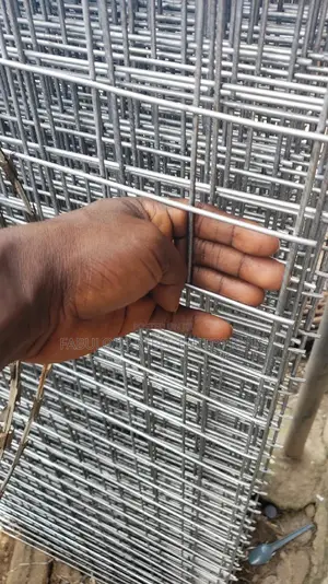 50 X 50 X 4mm Thickness Wire Mesh