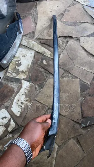 All Mercedes Benz Windscreen Chrome Available