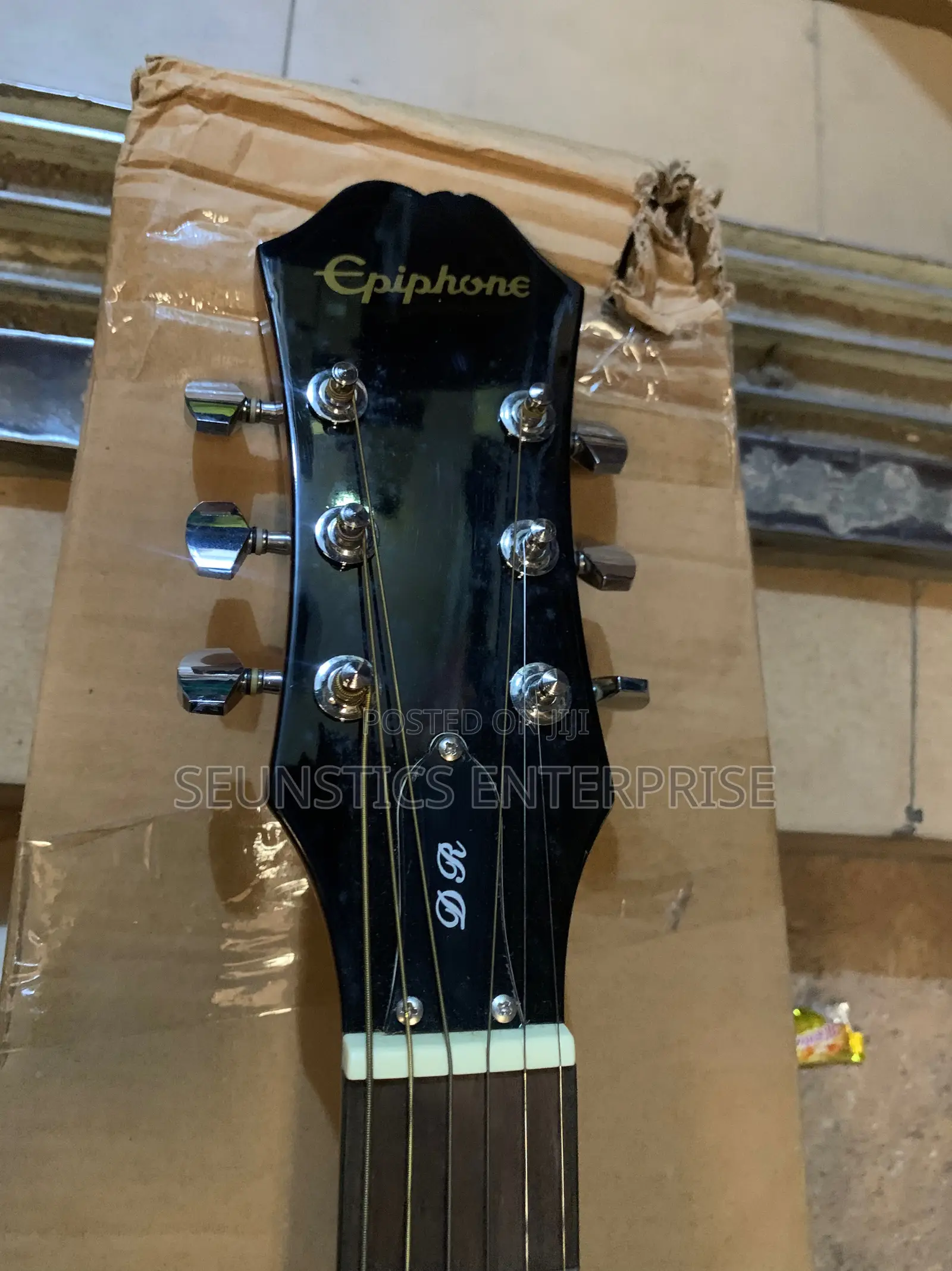 Quality Epiphone Pure Acoustic Guitar