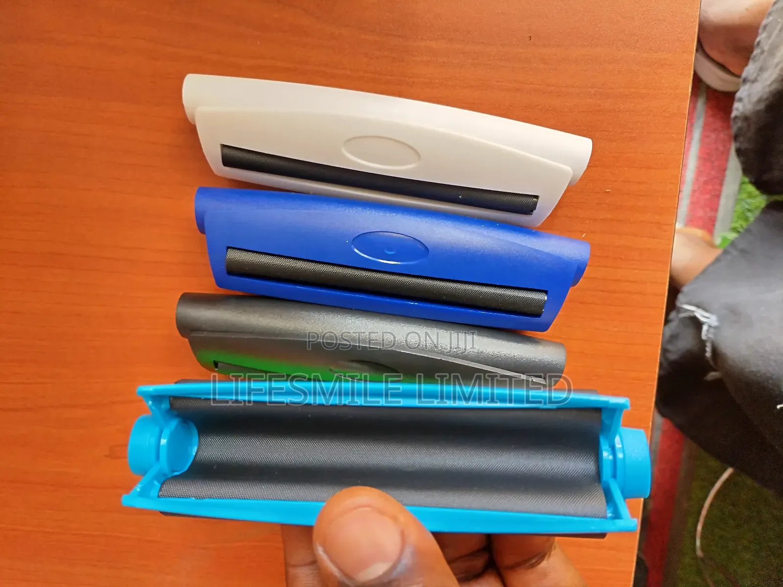 Quality Weed Roller-Big. Hand Moller/Roller