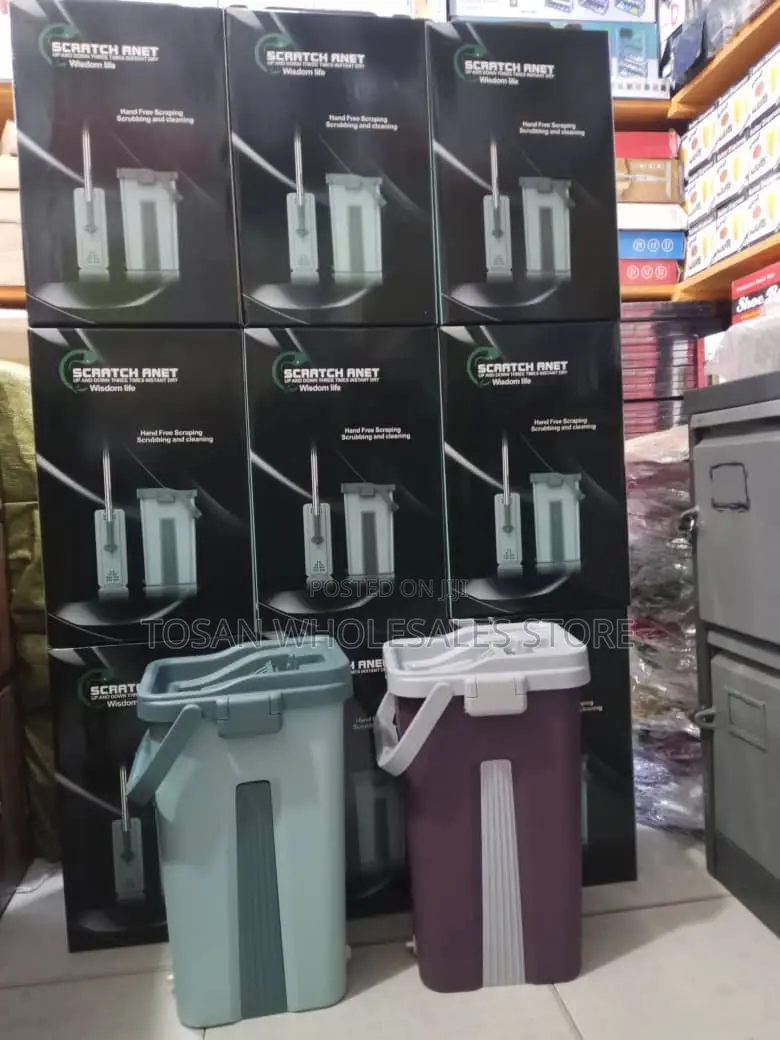 Self-Cleaning Microfiber Mop
