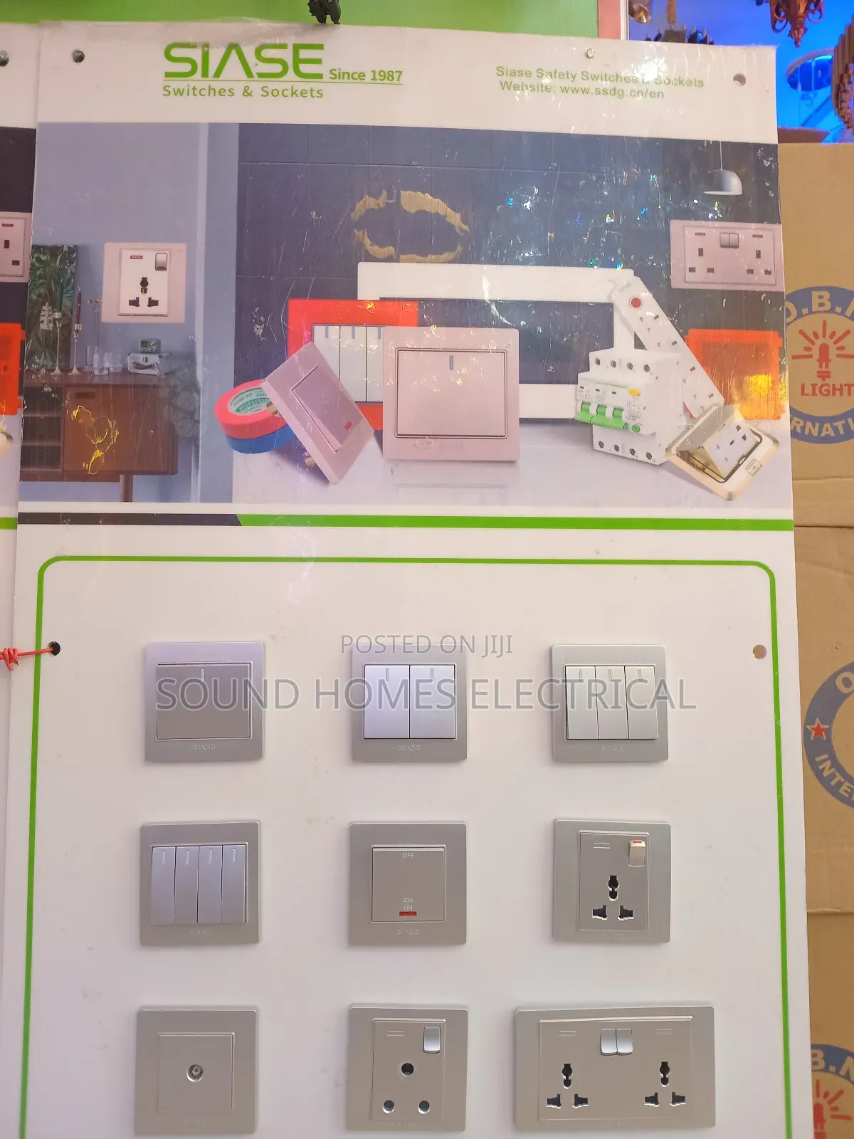 SIASE Silver Switches And Sockets