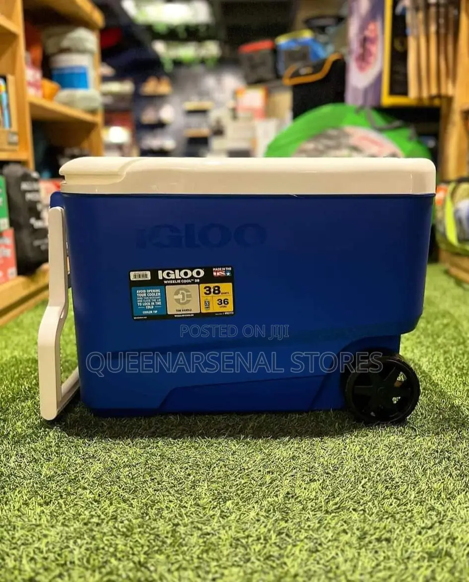 Igloo 38 Quartz Wheelie Insulated Cooler