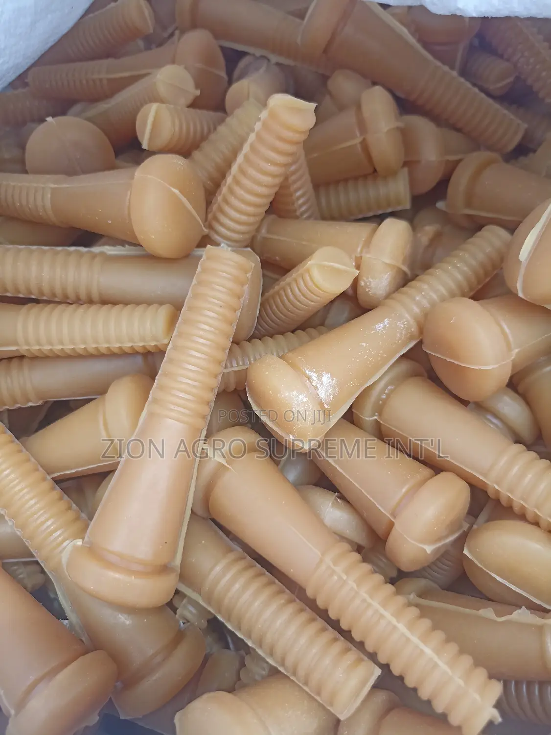 Desfeathering Fingers