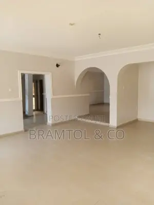 4bdrm Duplex in Kado for rent
