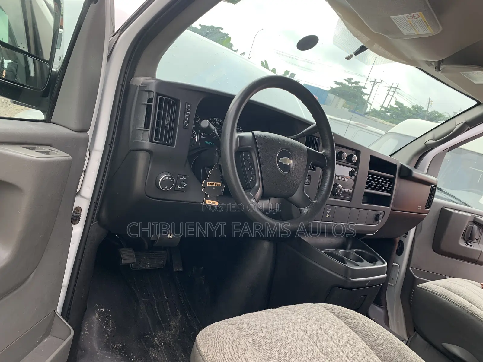 Chevrolet Chevy 2008 White