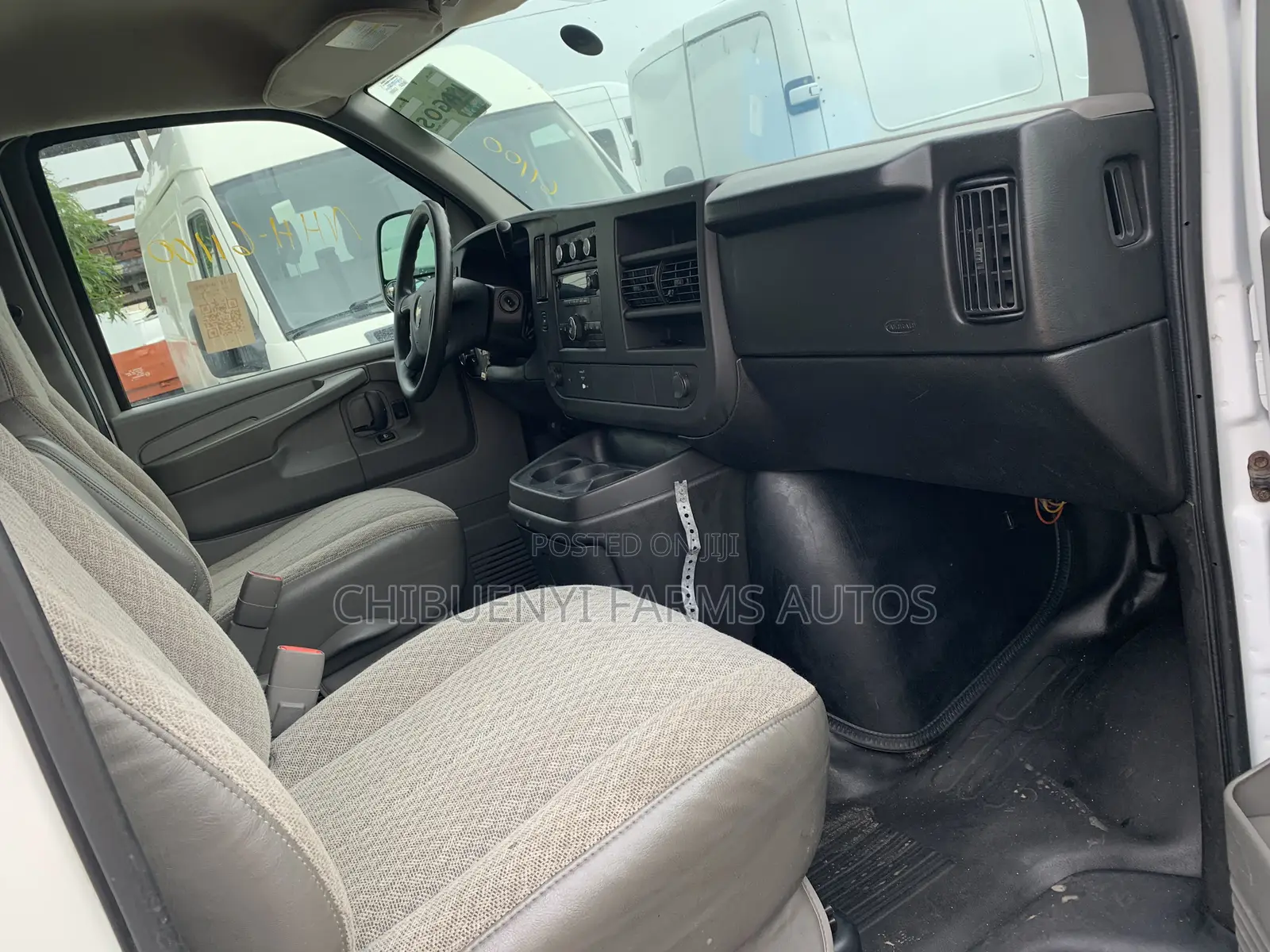 Chevrolet Chevy 2008 White