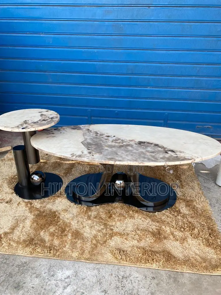 Quality Centre/Coffee Table