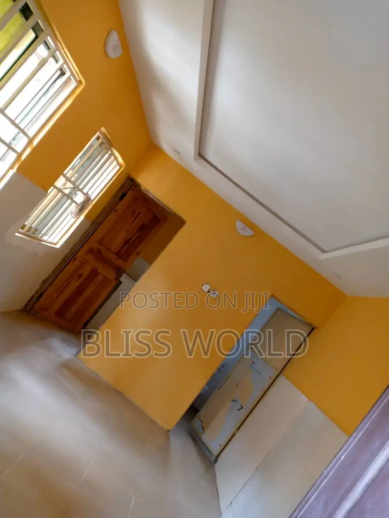 3bdrm Block of Flats in Mabuchi, Mabushi for sale
