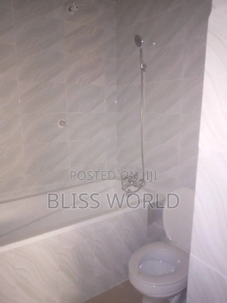 3bdrm Block of Flats in Mabuchi, Mabushi for sale