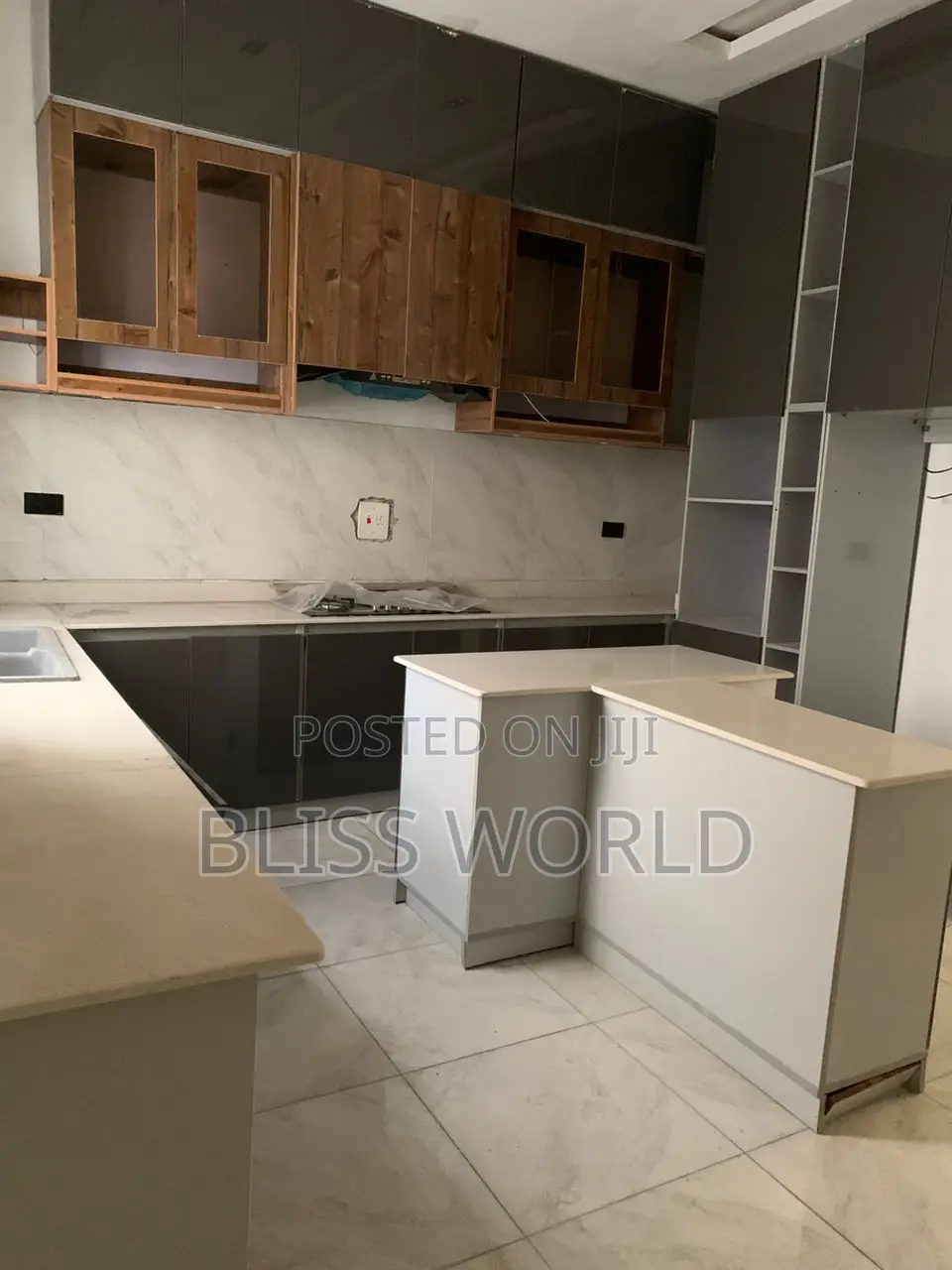 3bdrm Block of Flats in Mabuchi, Mabushi for sale