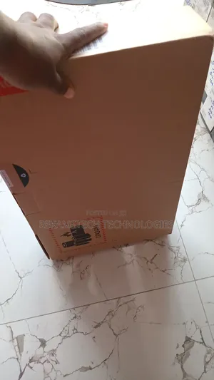 New Laptop Lenovo Yoga 910 16GB Intel Core I7 SSD 1T