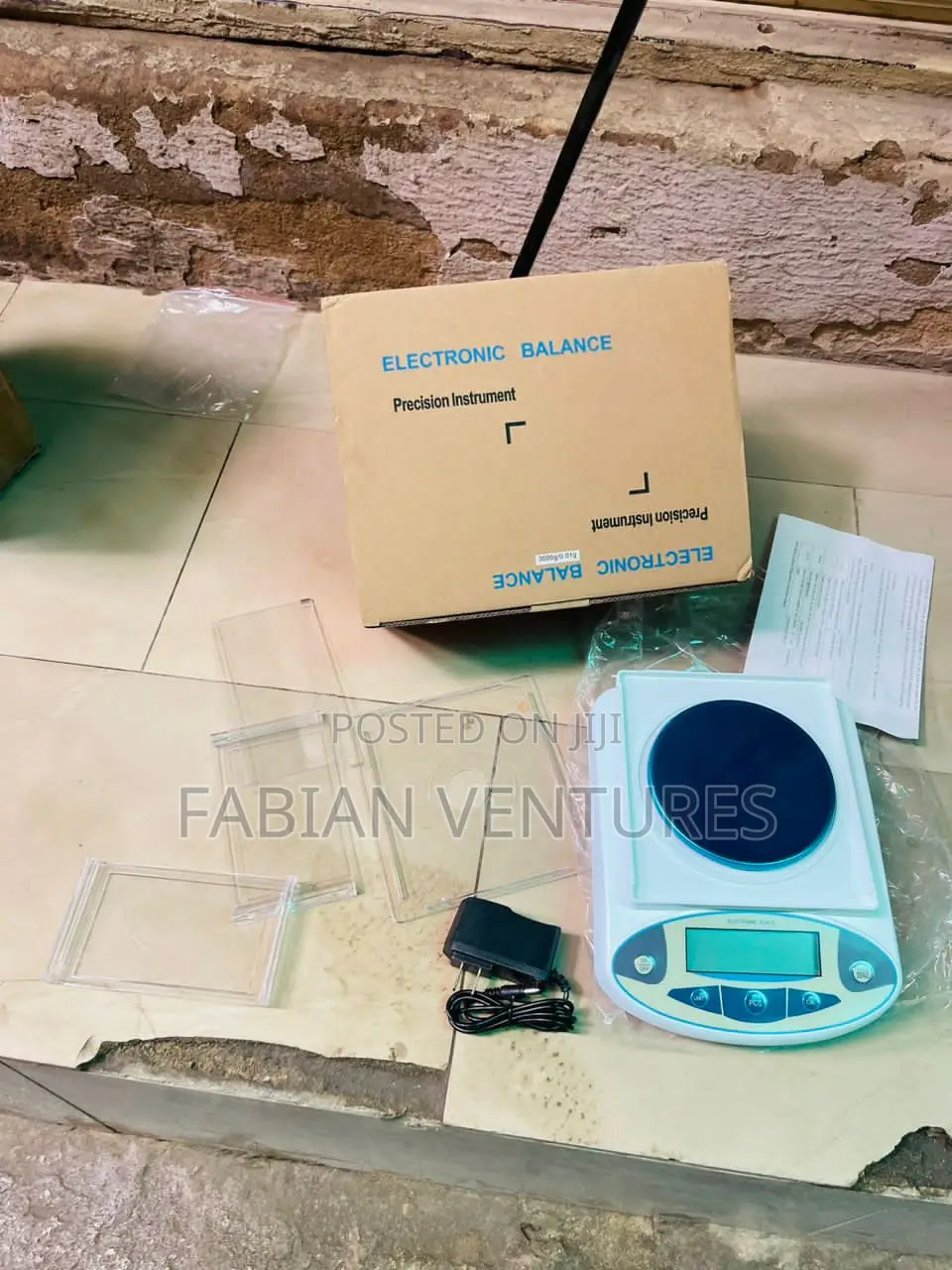 Electronic Balance 0.01g by 3000g
