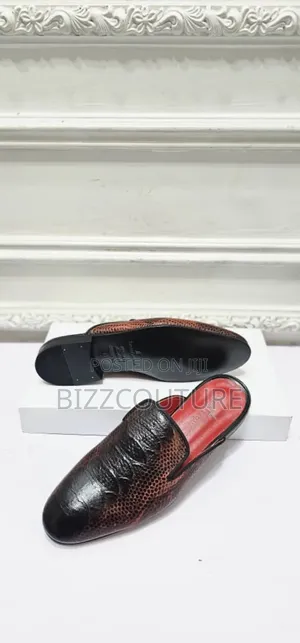 Original Italian Halfshoes Available in Store