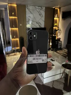 Apple iPhone 11 64 GB Black