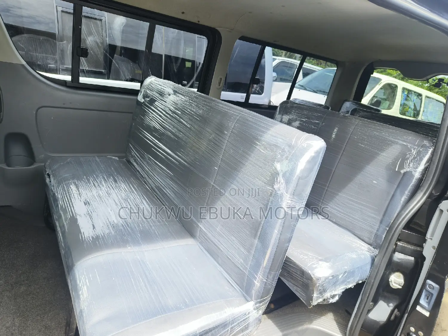 Toyota HiAce 2013 Grey