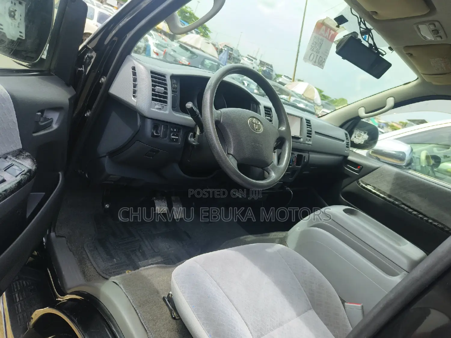 Toyota HiAce 2013 Grey