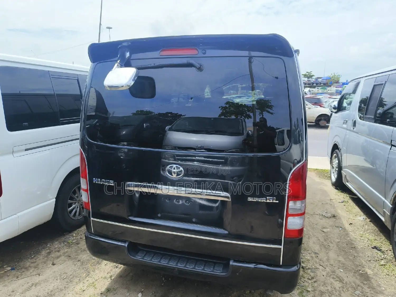 Toyota HiAce 2013 Grey