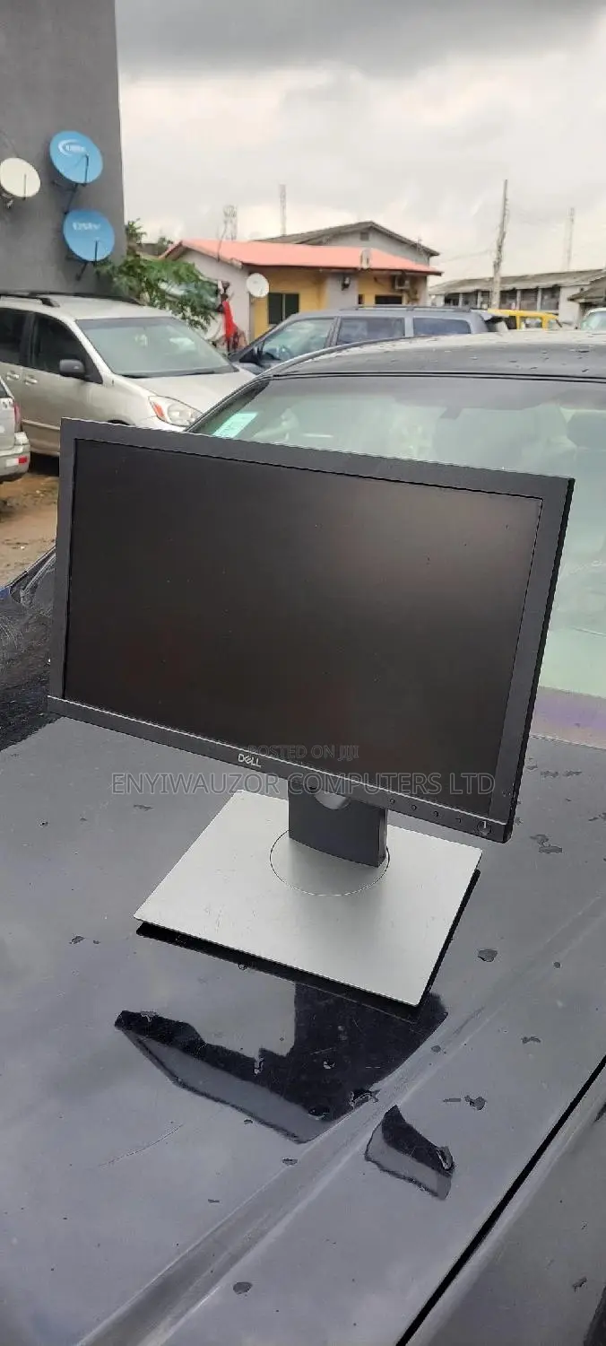 Desktop Computer Dell OptiPlex 3050 8GB Intel Core I5 SSD 256GB